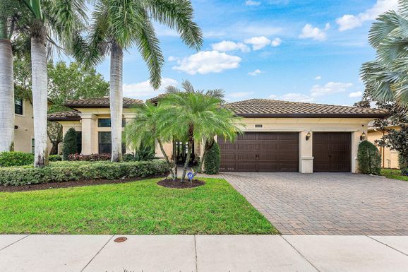 16631 Chesapeake Bay, Delray Beach, FL 33446