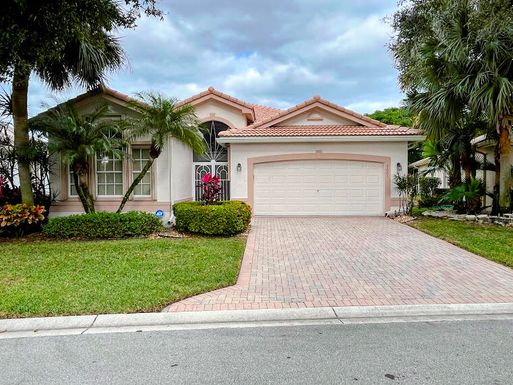 7601 Las Cruces, Boynton Beach, FL 33437