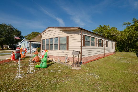 8188 Blolly, Port Saint Lucie, FL 34952