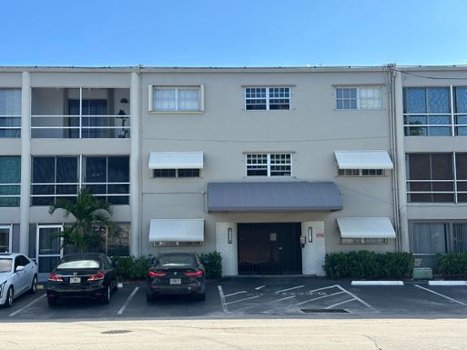 2301 14th St, Pompano Beach, FL 33062
