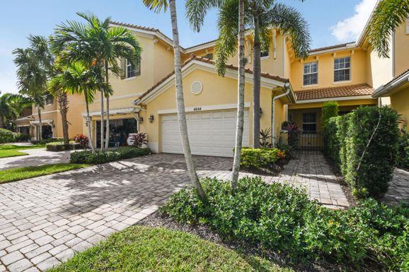 4644 Cadiz, Palm Beach Gardens, FL 33418