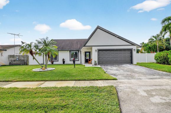 3618 Valley, West Palm Beach, FL 33406