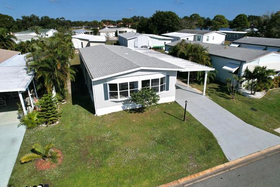 610 Seagull, Barefoot Bay, FL 32976