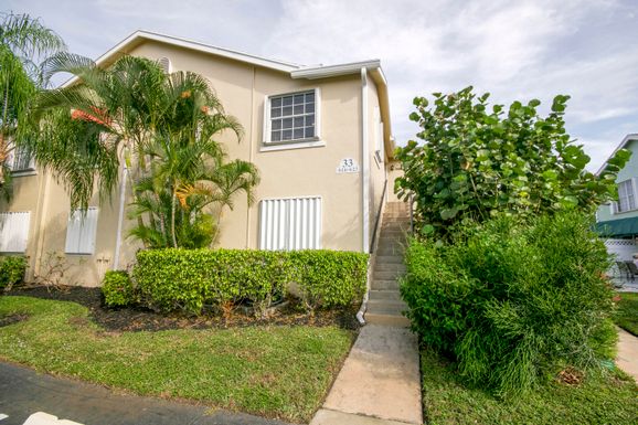 619 Waterside, Hypoluxo, FL 33462