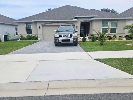 4980 Lyric, Mascotte, FL 34753