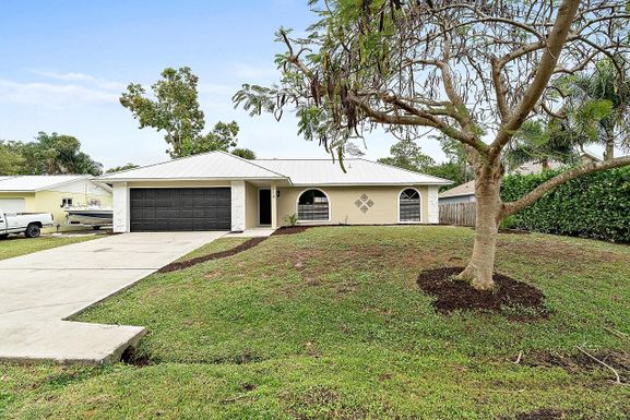 914 Devon, Sebastian, FL 32958