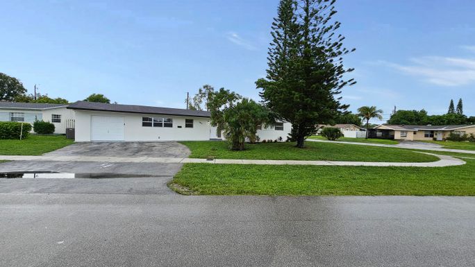 3801 6th, Lauderhill, FL 33311