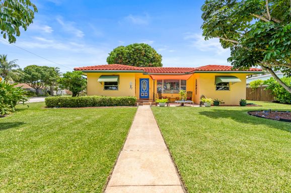 1802 Lake Osborne, Lake Worth Beach, FL 33461