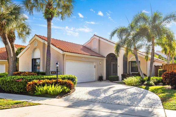2674 La Lique, Palm Beach Gardens, FL 33410