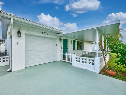 1710 22nd, Boynton Beach, FL 33426