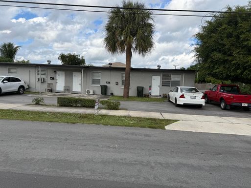 245 14th, Delray Beach, FL 33444