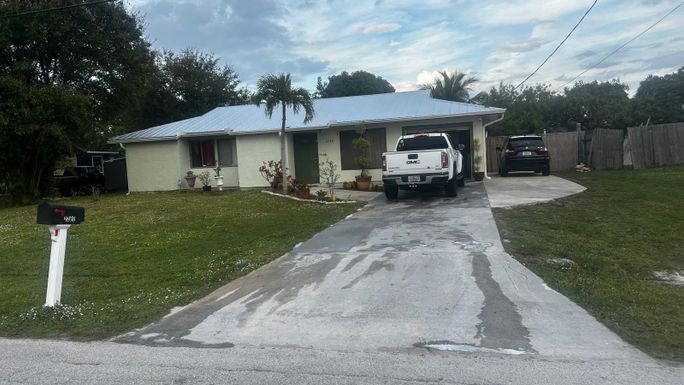 2289 Seamist, Port Saint Lucie, FL 34952