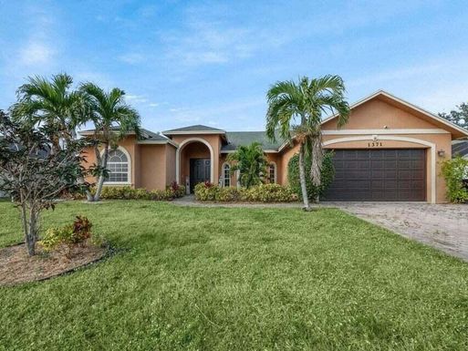 1371 Halford, Port Saint Lucie, FL 34953
