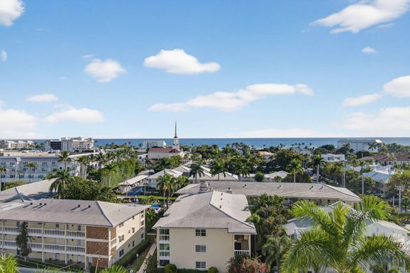 86 Macfarlane, Delray Beach, FL 33483