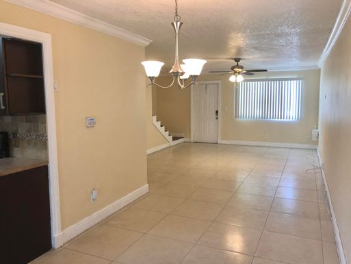6604 Dockside, Greenacres, FL 33463