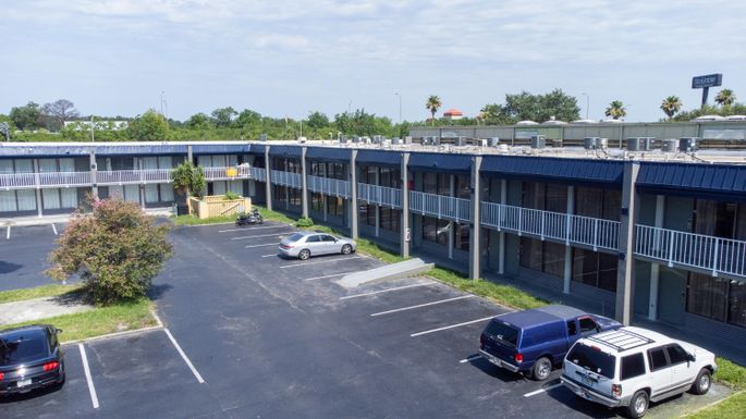 910 Suemac, Jacksonville, FL 32254