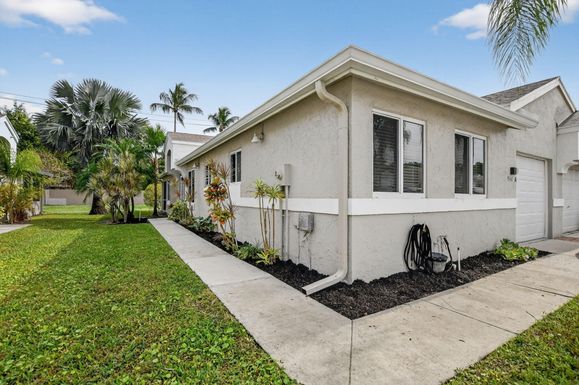 9147 Vineland, Boca Raton, FL 33496