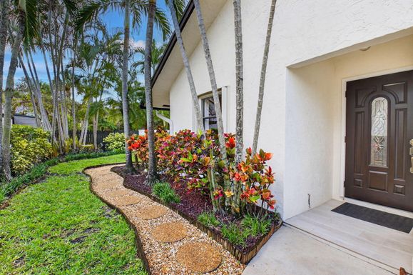 2866 6th, Delray Beach, FL 33445