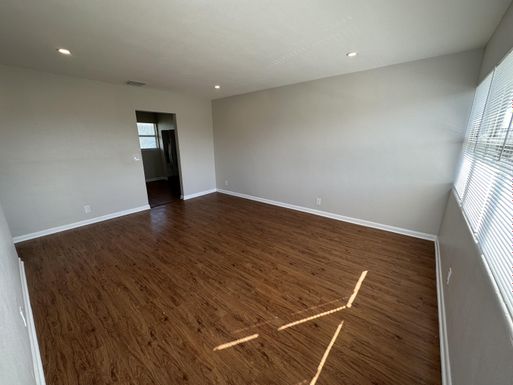 827 3rd, West Palm Beach, FL 33401