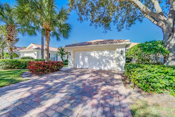 8199 Saint Johns, Wellington, FL 33414