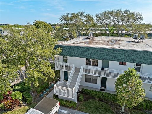 2800 Indian River, Vero Beach, FL 32960