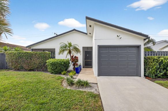 800 32nd, Delray Beach, FL 33445