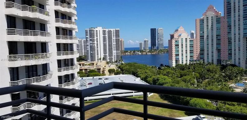 3300 191, Aventura, FL 33180