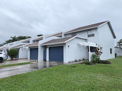 1635 Woodbridge Lakes, West Palm Beach, FL 33406