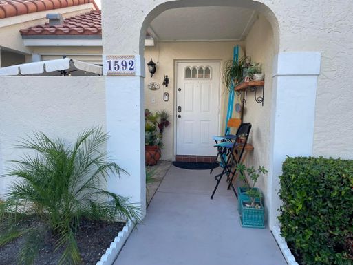 1592 Springside, Weston, FL 33326