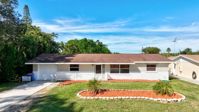 1769 Madison, Stuart, FL 34997
