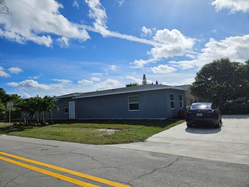 100 Dover, Boca Raton, FL 33487