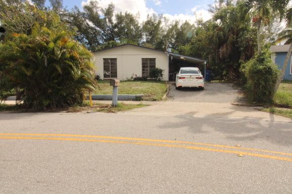 1501 11th, Riviera Beach, FL 33404