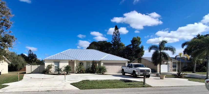 365 Hibiscus, Port Saint Lucie, FL 34983