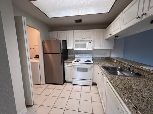 2809 Amalei, Palm Beach Gardens, FL 33410