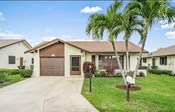 6089 Glentree, Greenacres, FL 33463