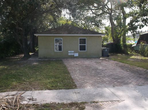 2648 Saginaw, West Palm Beach, FL 33409