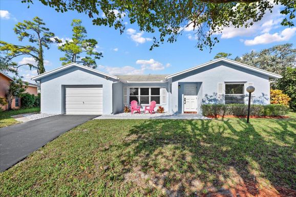 7290 Pinecone, Lake Worth, FL 33467