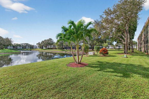 15324 Lakes Of Delray, Delray Beach, FL 33484