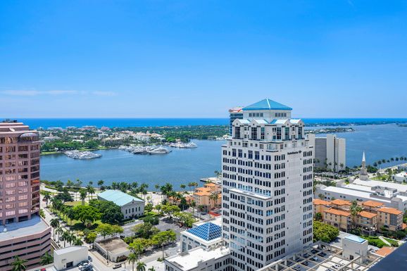 701 Olive, West Palm Beach, FL 33401