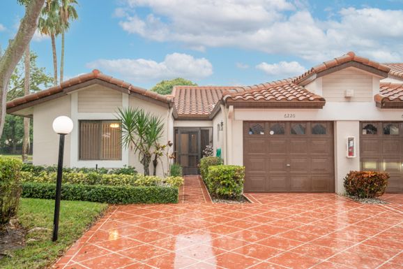 6220 Kings Gate, Delray Beach, FL 33484