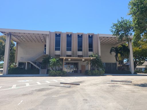 10235 Sample, Coral Springs, FL 33065