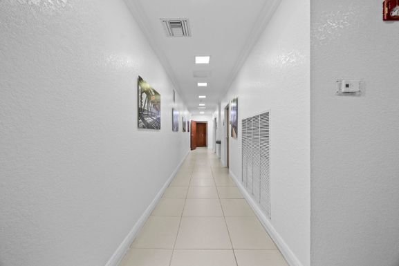 1940 Harrison, Hollywood, FL 33020