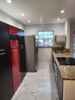 5433 Lakefront, Delray Beach, FL 33484