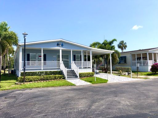 1215 Poinsettia, Deerfield Beach, FL 33442