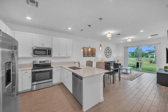 14517 Three Ponds, Delray Beach, FL 33446