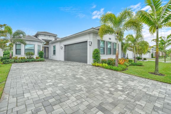 9802 Turning Bluff, Boynton Beach, FL 33473