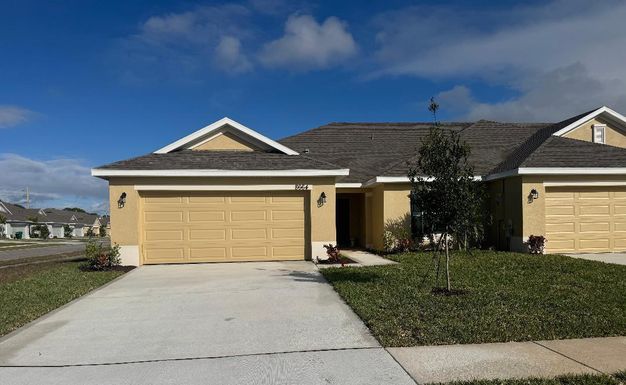 8664 Giovanni, Fort Pierce, FL 34951