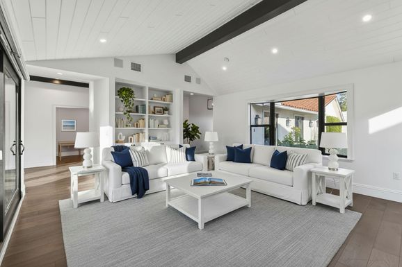 105 Tarpon, Jupiter, FL 33477