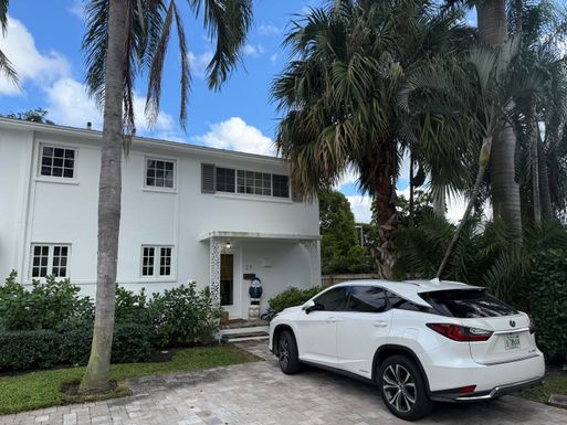 27 East, Delray Beach, FL 33483