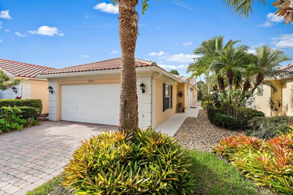 9054 Hawks Nest, Hobe Sound, FL 33455